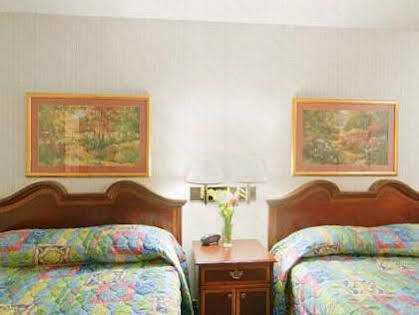 Americas Best Value Inn York Kültér fotó